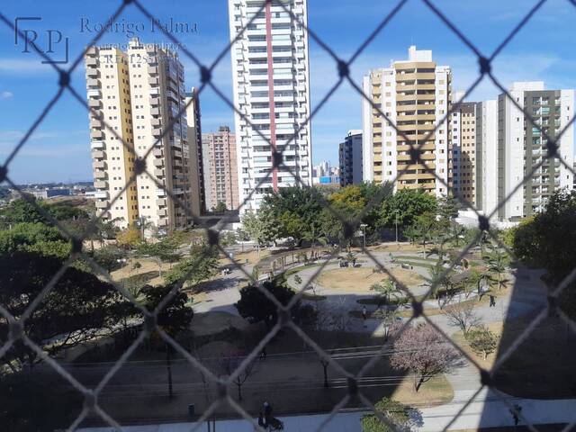 Apartamento para Venda em São José dos Campos - 1