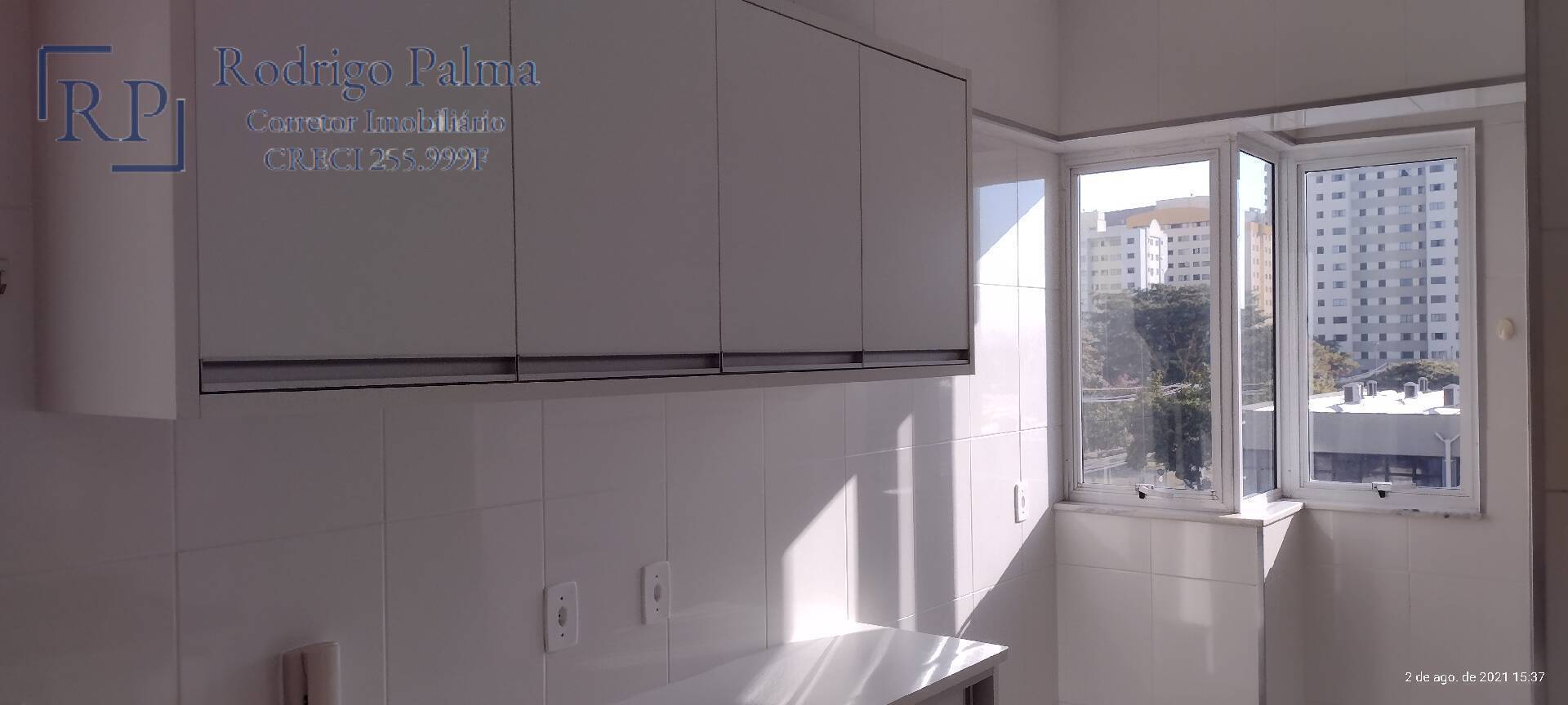 Apartamento para alugar com 2 quartos, 83m² - Foto 7
